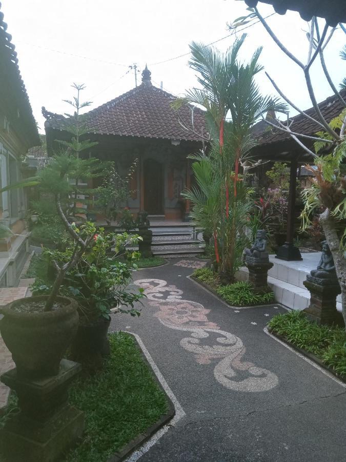 Dewi Antara Homestay Ubud Exterior foto